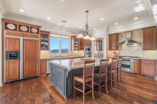 Detail Gallery Image 14 of 48 For 2247 Margarita Glen, Fallbrook,  CA 92028 - 3 Beds | 3/1 Baths