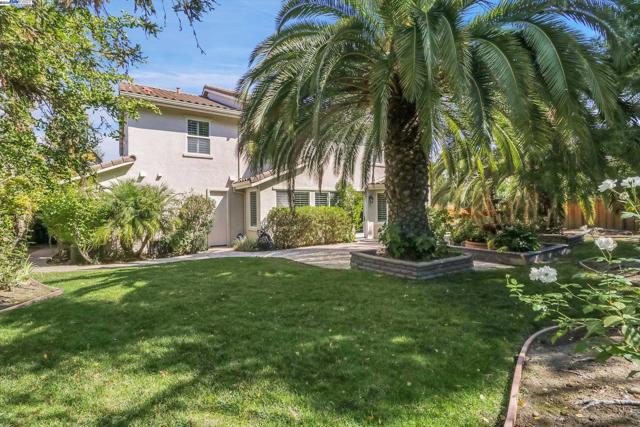 Image 44 of 58 For 2597 Ancona Cir
