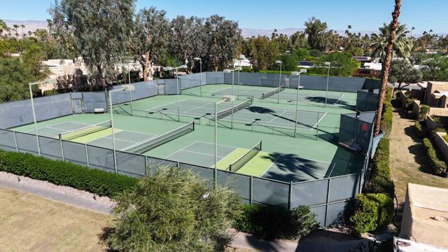 4881 S Winners Circle #B, Palm Springs, CA 92264