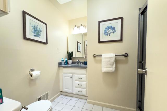 572 Cherry Avenue, San Bruno CA: https://media.crmls.org/mediaz/66a8fe3f-0fb7-40dc-ba88-c9edb198906c.jpg