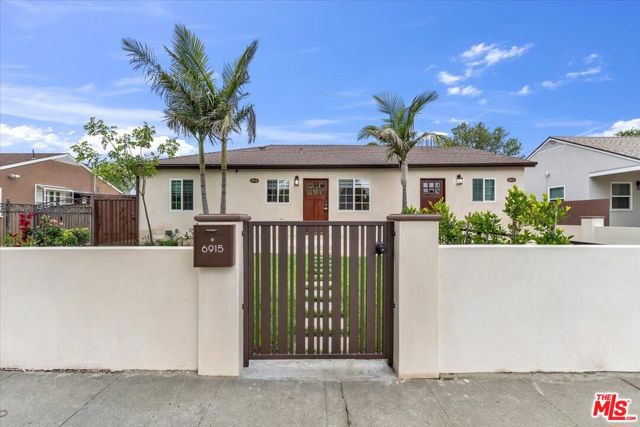 6915 Encino Avenue, Van Nuys CA: https://media.crmls.org/mediaz/66a97b60-11f5-434a-aa5f-8e2b2a60a421.jpg