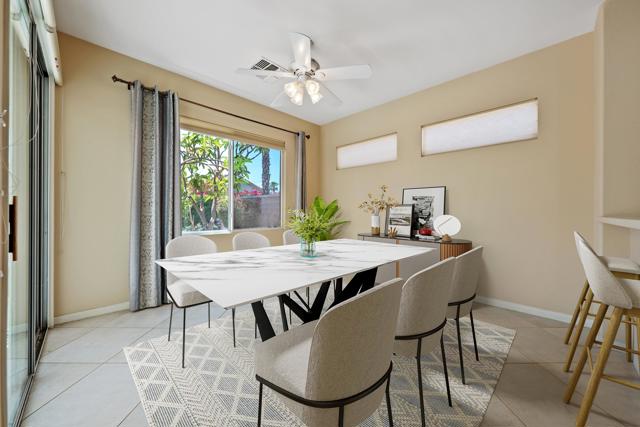 78987 Spirito Court, Palm Desert CA: https://media.crmls.org/mediaz/66a99d04-8bb7-45bd-adb3-90143a0edc74.jpg