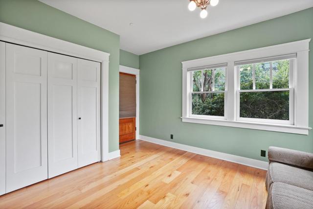 385 Miramar Drive, Half Moon Bay CA: https://media.crmls.org/mediaz/66acae66-96cb-4a04-9be9-7f9396bd6e8b.jpg