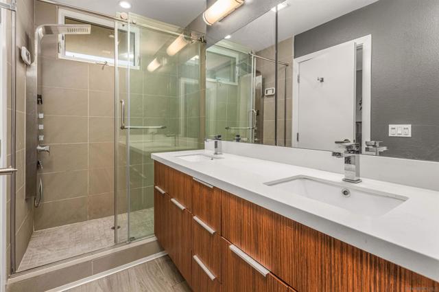 2879 B St, San Diego CA: https://media.crmls.org/mediaz/66acc040-c4d1-42dd-b14a-ea757e829be1.jpg