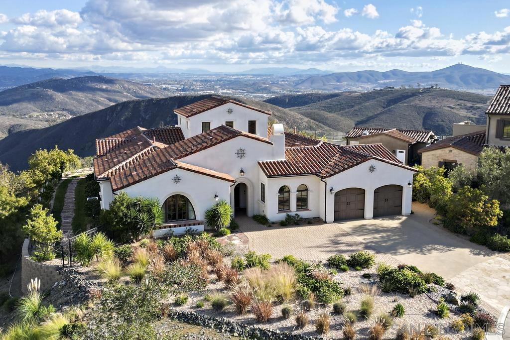 18112 Avenida Orilla, Rancho Santa Fe, CA 92067