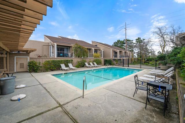 1685 Bayridge Way, San Mateo CA: https://media.crmls.org/mediaz/66af8f1c-3b4f-4a8d-ab5a-fcdc25484259.jpg