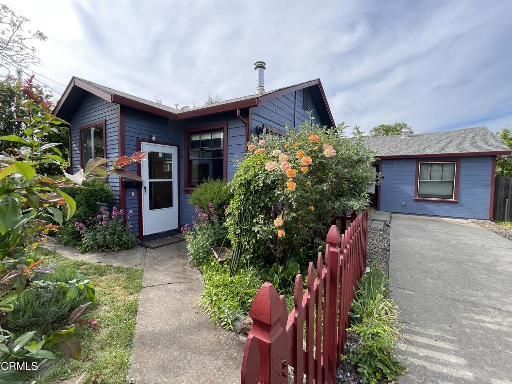 458 E San Francisco Avenue