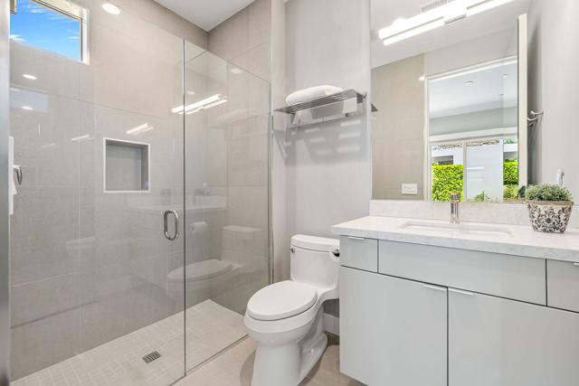 33 Topaz Court, Rancho Mirage, CA 92270