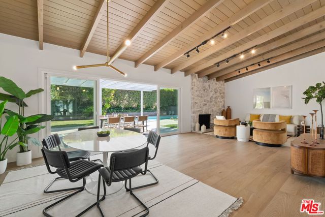 22946 Brenford Street, Woodland Hills CA: https://media.crmls.org/mediaz/66b226cc-461f-4a60-8ad8-2c9646e3148e.jpg
