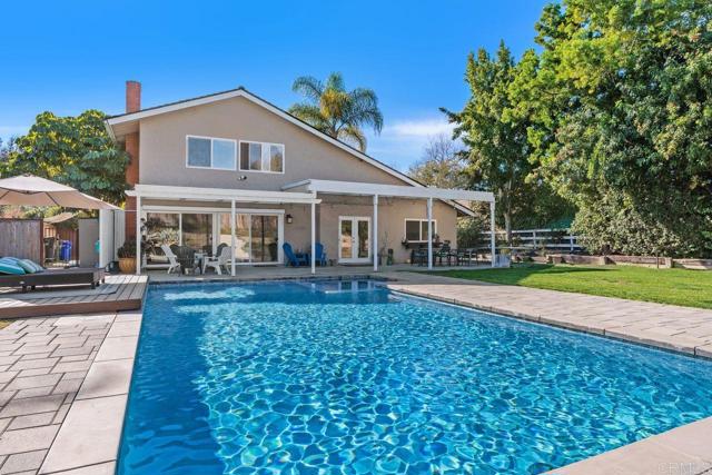 Detail Gallery Image 31 of 37 For 1207 Branding Iron Cir, Vista,  CA 92081 - 4 Beds | 3 Baths