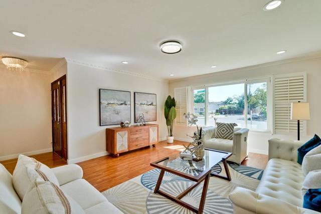 6940 Windsor Way, San Jose CA: https://media.crmls.org/mediaz/66b24ee1-f3f2-4c94-8d6f-3b750e0e6920.jpg