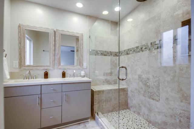 7832 Cinnabar Dr, La Mesa CA: https://media.crmls.org/mediaz/66b3ddbf-6a98-4ae6-b488-31fb3fd7988b.jpg