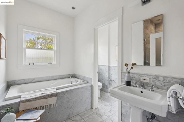 3 Craig Ave, Piedmont CA: https://media.crmls.org/mediaz/66b40980-b68a-48de-9351-6cfcaff56fc8.jpg