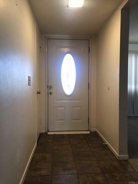 1681 E Mission Avenue, Escondido CA: https://media.crmls.org/mediaz/66b4e3db-f031-42f2-8850-531171ce32ec.jpg