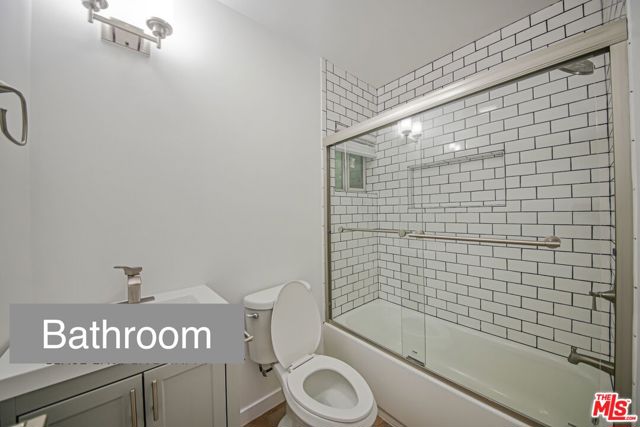 9028 Rangely Avenue, West Hollywood CA: https://media.crmls.org/mediaz/66b675e0-e0e2-44e5-9a46-f1af4b14bfb2.jpg