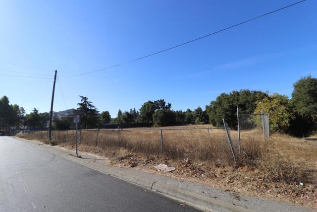 47860 SAN FELIPE Road, San Jose CA: https://media.crmls.org/mediaz/66b6fdfa-8eb3-4386-80fa-a0c5306e426f.jpg