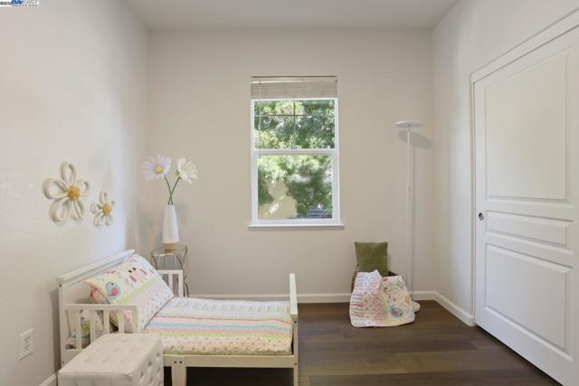 292 W Lucita Way, Mountain House CA: https://media.crmls.org/mediaz/66b71625-5228-4c80-8bf1-aa7ea3ddc8ad.jpg