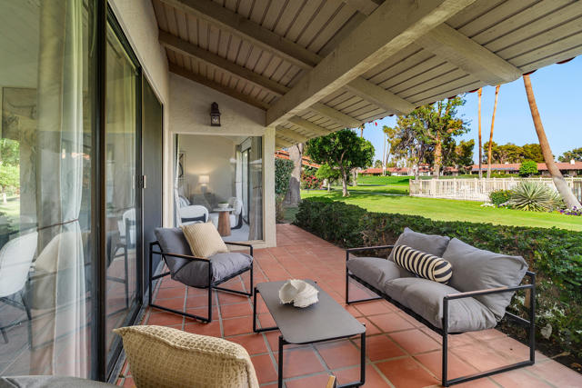 49835 Adelito Drive, La Quinta CA: https://media.crmls.org/mediaz/66b96058-e885-4908-989e-a4347406c96b.jpg