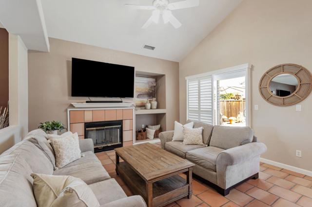 2711 Valley View Road, Hollister CA: https://media.crmls.org/mediaz/66ba0db7-3b50-45a7-90a3-416b38b51a5a.jpg