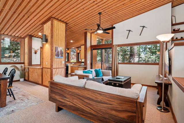 55491 Howland, Idyllwild CA: https://media.crmls.org/mediaz/66ba7809-3e4c-4ff3-a7c9-5a8cf6cb3c5a.jpg