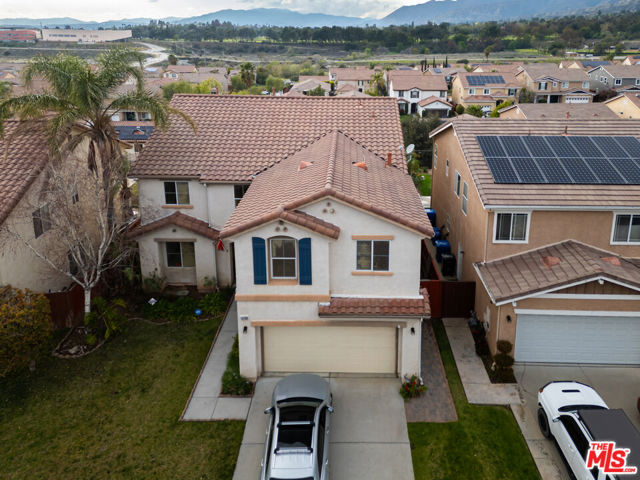 13103 Angeles Trail Way, Sylmar CA: https://media.crmls.org/mediaz/66ba99b3-7473-469a-be65-fcc421b598b6.jpg