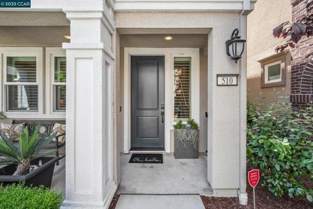 510 Ashton Way, Pleasant Hill CA: https://media.crmls.org/mediaz/66bb2a40-5456-4743-8d25-20dfa6ee94f9.jpg