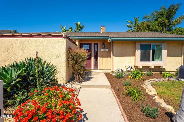 10215 Alexandria Street, Ventura CA: https://media.crmls.org/mediaz/66bb7ca9-51c6-457f-8f0f-38ab0908eaad.jpg