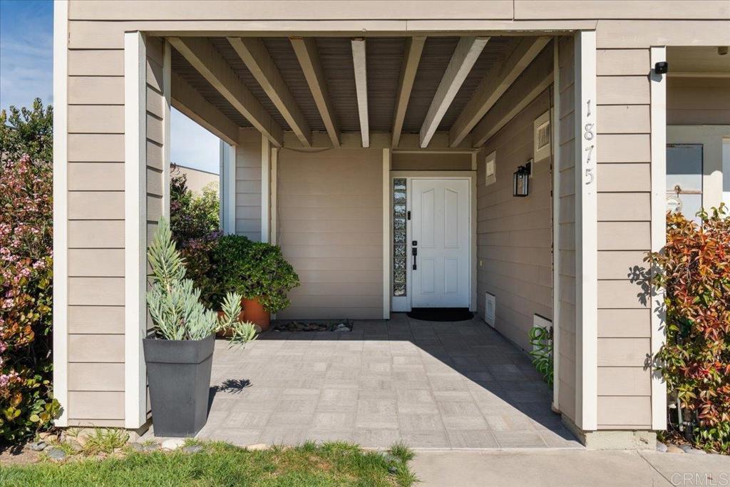 1875 Parliament Drive - photo 6