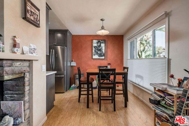 Image 55 of 74 For 440 Corona Del Mar