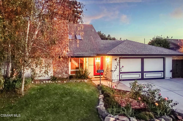 3964 Greenwood Street, Newbury Park CA: https://media.crmls.org/mediaz/66bde037-4383-4372-a5f0-805235779648.jpg
