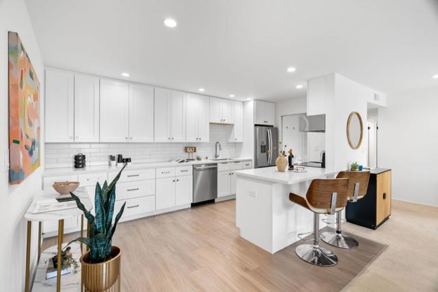651 Port Drive, San Mateo CA: https://media.crmls.org/mediaz/66be5dc8-4045-40c6-b64c-b51ee2614c6e.jpg