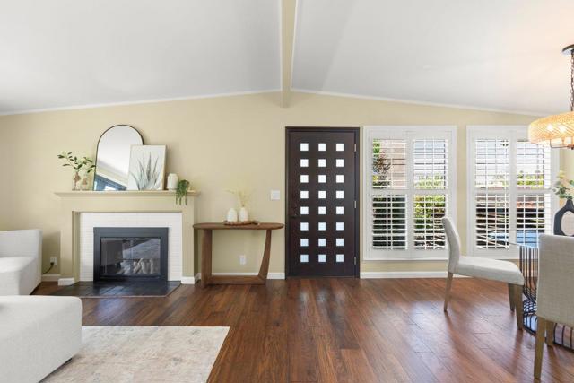 494 Century Drive, Campbell CA: https://media.crmls.org/mediaz/66be9857-2797-4287-a83b-72e7d3b80f42.jpg