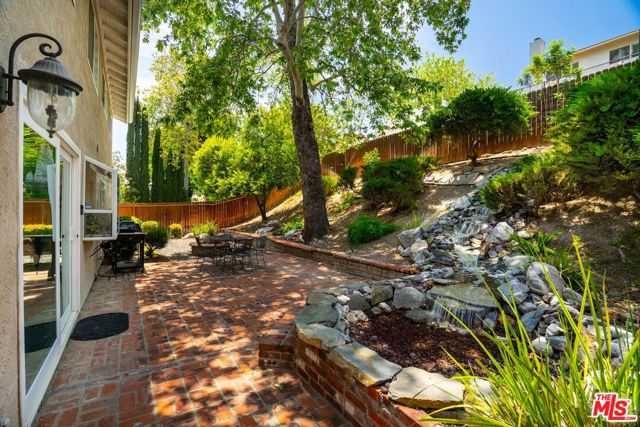 8389 Sedan Avenue, West Hills CA: https://media.crmls.org/mediaz/66bf360b-bac9-4449-9c0c-83737d51abb9.jpg