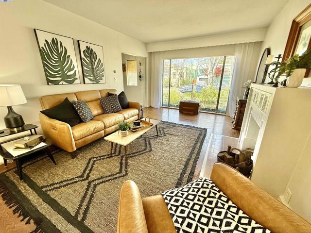 Image 9 of 57 For 574 Lewis Ave