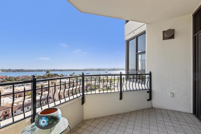 700 W Harbor Dr., San Diego, California 92101, 2 Bedrooms Bedrooms, ,2 BathroomsBathrooms,Condominium,For Sale,W Harbor Dr.,250000526SD