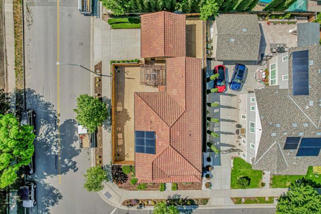 195 Peral Avenue, Morgan Hill CA: https://media.crmls.org/mediaz/66c2cd08-918a-4c5b-b8d7-3777cec87326.jpg