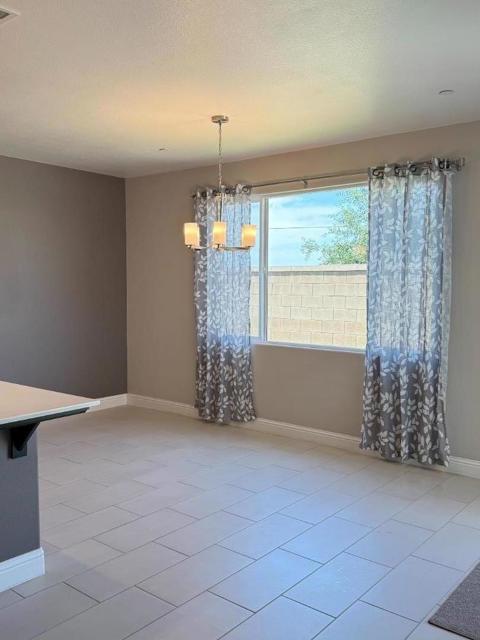 3963 Morris, Clovis CA: https://media.crmls.org/mediaz/66c39aba-09fa-43ef-abc6-29748d61b832.jpg
