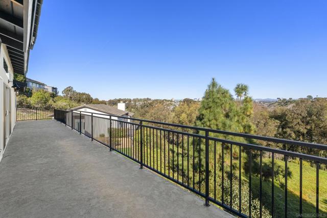 Image 34 of 70 For 7875 Bellakaren Pl