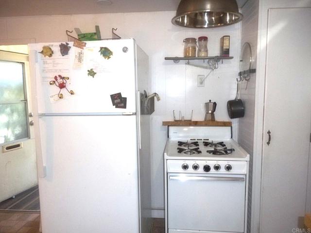 Detail Gallery Image 8 of 25 For 211 N Citrus #124,  Escondido,  CA 92027 - 1 Beds | 1 Baths