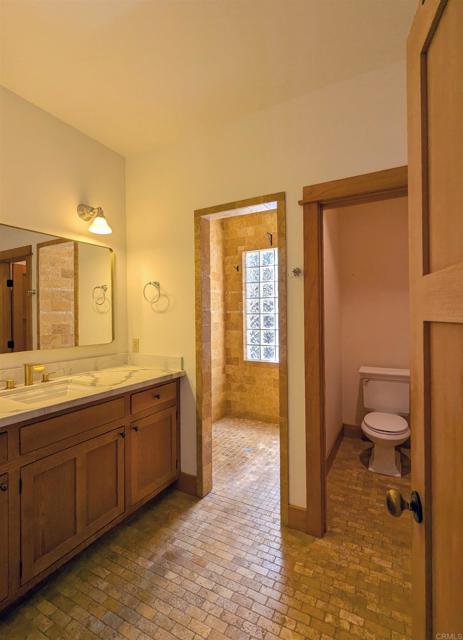 53300 Meadow Drive, Idyllwild CA: https://media.crmls.org/mediaz/66c42d8d-37cd-40e9-a308-50f5b87e06a4.jpg