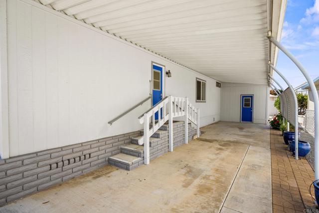 3502 Don Carlos Drive, Carlsbad CA: https://media.crmls.org/mediaz/66c488d4-afc0-4bdc-aad3-ca784bea3dd0.jpg