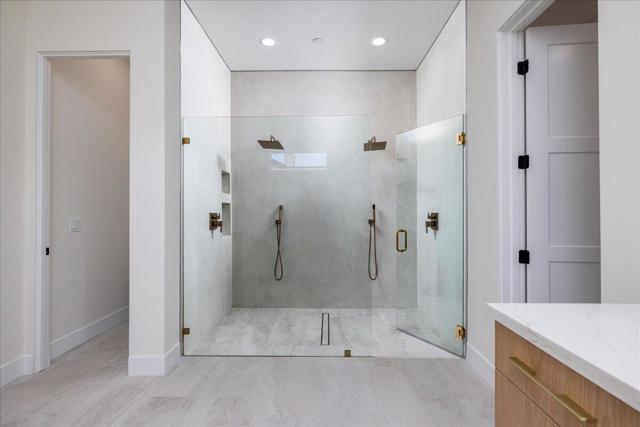 4195 Evergreen Lane, Banning CA: https://media.crmls.org/mediaz/66c60818-3901-4a17-8163-834f7502654b.jpg