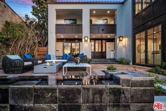 1736 Paseo Del Mar, Palos Verdes Estates CA: https://media.crmls.org/mediaz/66c6ce70-56d0-44da-b82d-36329029ec62.jpg