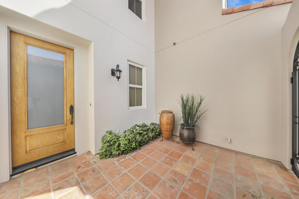 MLS #219135366DA image #3