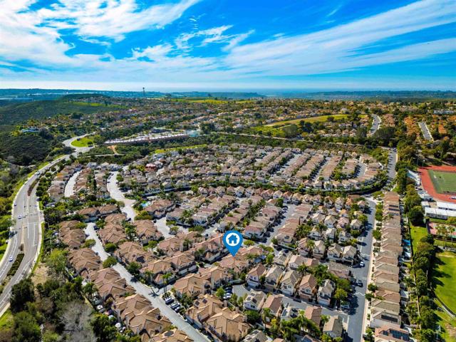 Detail Gallery Image 43 of 46 For 1831 Monserrat Way, Vista,  CA 92081 - 4 Beds | 2/1 Baths