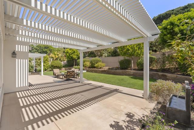 Detail Gallery Image 38 of 52 For 7062 Crystalline Dr, Carlsbad,  CA 92011 - 4 Beds | 2/1 Baths