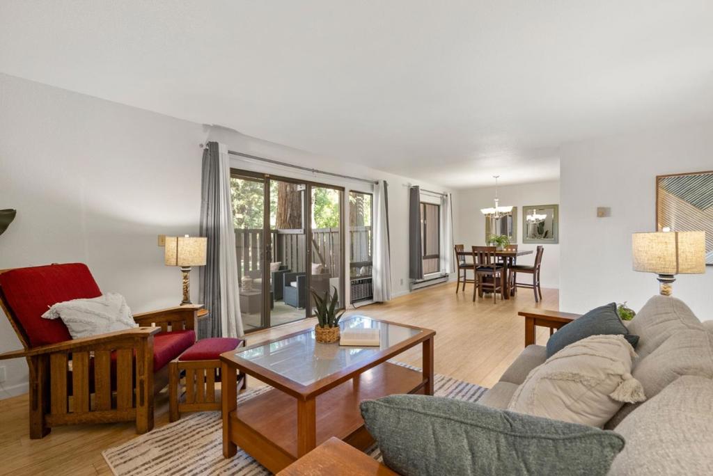 29 Pearce Mitchell Place