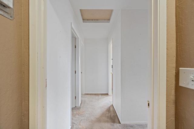 1545 E Saint John Street, San Jose CA: https://media.crmls.org/mediaz/66ca3b69-2625-48fb-8e39-4f2c4bb9ba16.jpg