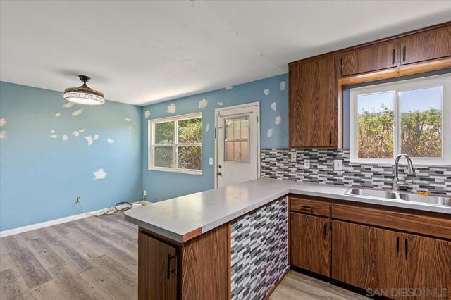 753 La Presa Ave, Spring Valley CA: https://media.crmls.org/mediaz/66caa4f2-3bad-4abf-9dac-18c0b8ce6b66.jpg