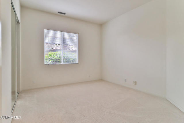 2746 Autumn Ridge Drive, Thousand Oaks CA: https://media.crmls.org/mediaz/66cab8bb-aab2-4e6b-b654-2f17de408e0b.jpg